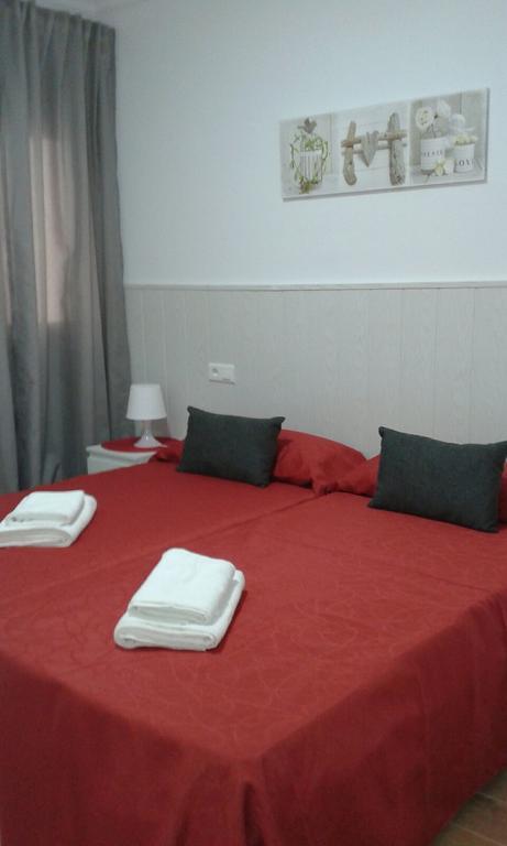 Apartamentos Tursol 内尔哈 外观 照片
